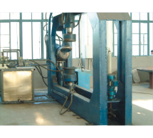 旋壓機(jī) 旋壓機(jī)